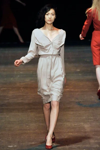 Look 38